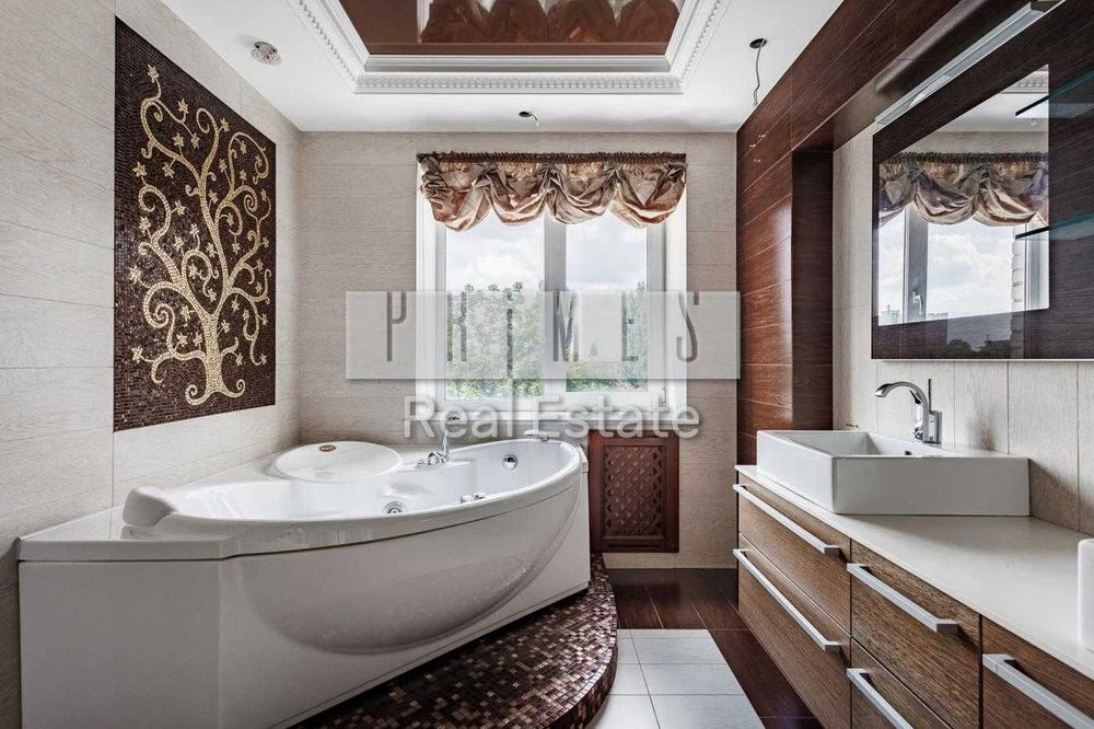 Продаж 4к / Квартири 117м2 / вул. Сім'ї Ідзиковських, 25 Сол