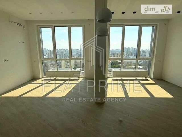 Продаж 2к квартири 71 кв. м на вул. Бульварно-Кудрявська 17