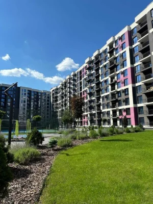 продаж 2-кім здана квартира в Центрі. Держпостанови. Єоселя.