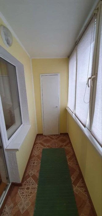 * Затишна 1-кімнатна квартира по вул. Василя Іваниса, 5А