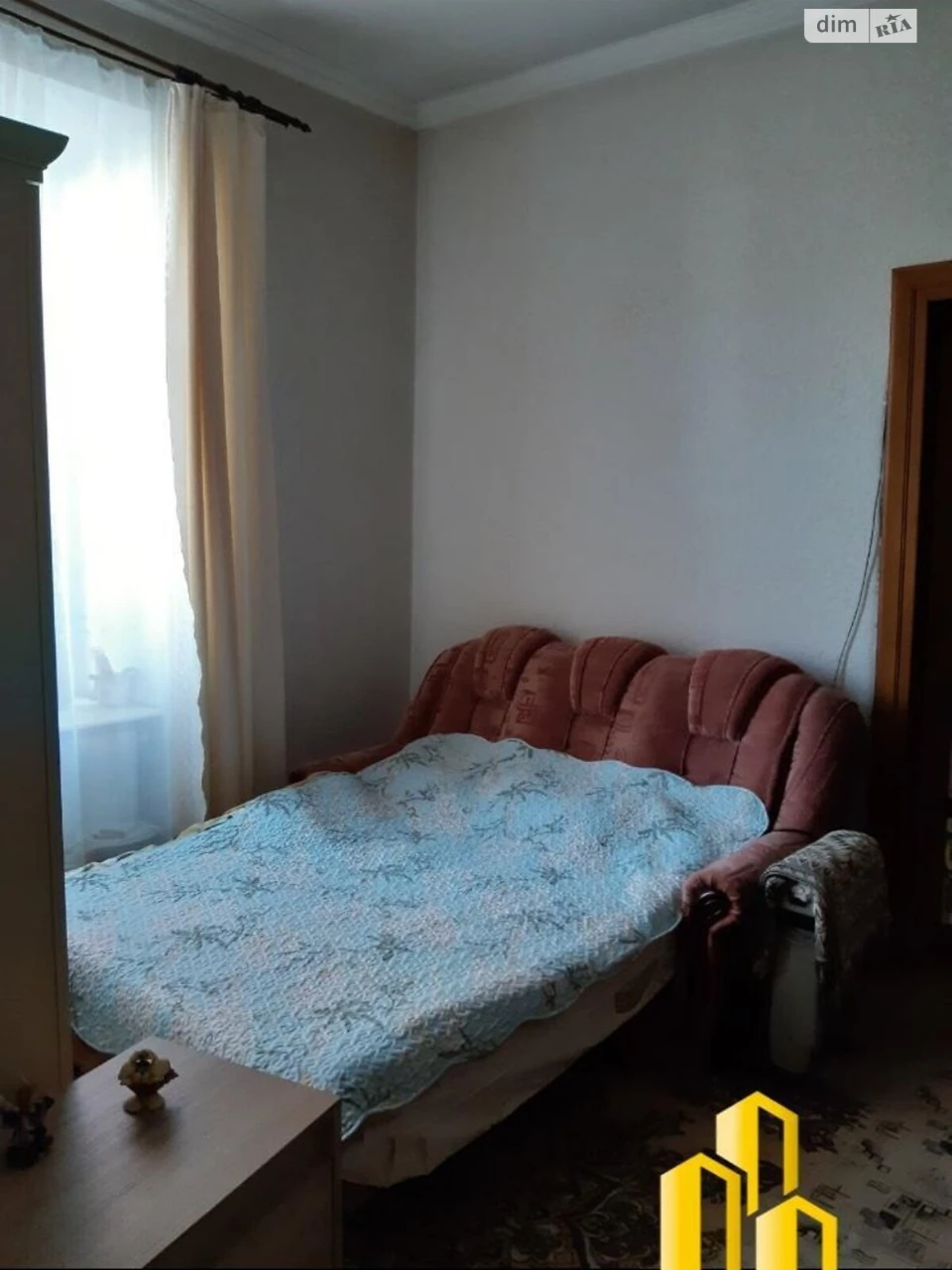 Продаж Квартира Площа Ринок