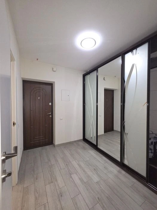Продам однокімнатна квартиру вул. Крушельницької 15а  Позняк