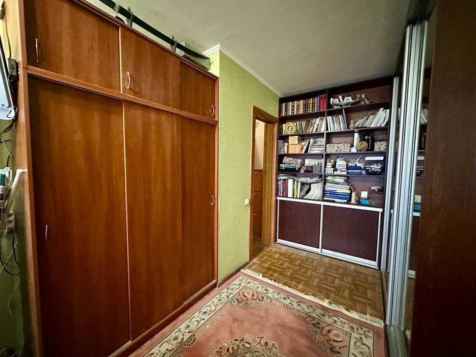 Срочно! Продам 1к квартиру Чешку 40м2 | Кирпич | ж/м Победа,