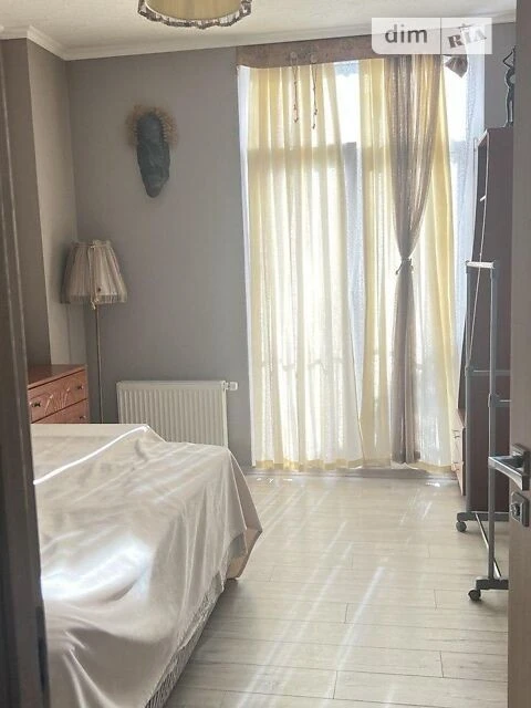 Продаж 3к квартири 80 кв. м на вул. Регенераторна • ID 34791