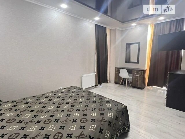 Продаж 3к квартири 80 кв. м на вул. Регенераторна • ID 34791