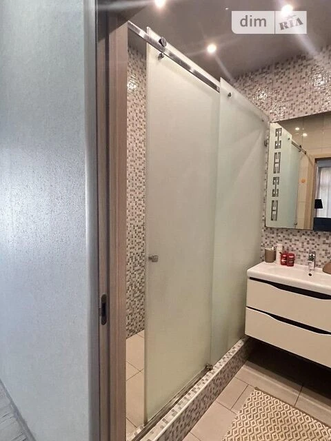 Продаж 3к квартири 80 кв. м на вул. Регенераторна • ID 34791