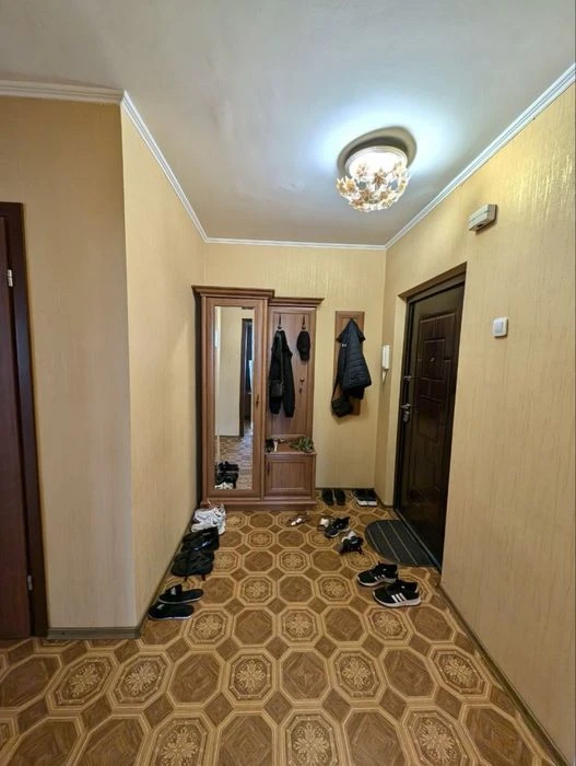 Продаж 3-кімн кв по вулиці Козача спец.проект