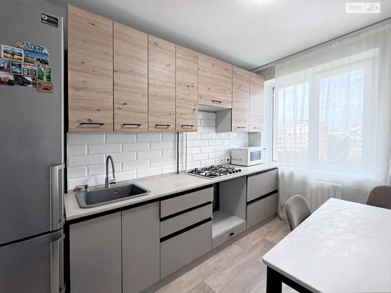Продаж Квартира Тополя-2
