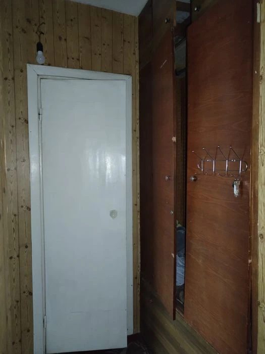 Продам 1-кімнатну квартиру на проспекті  М. Лушпи