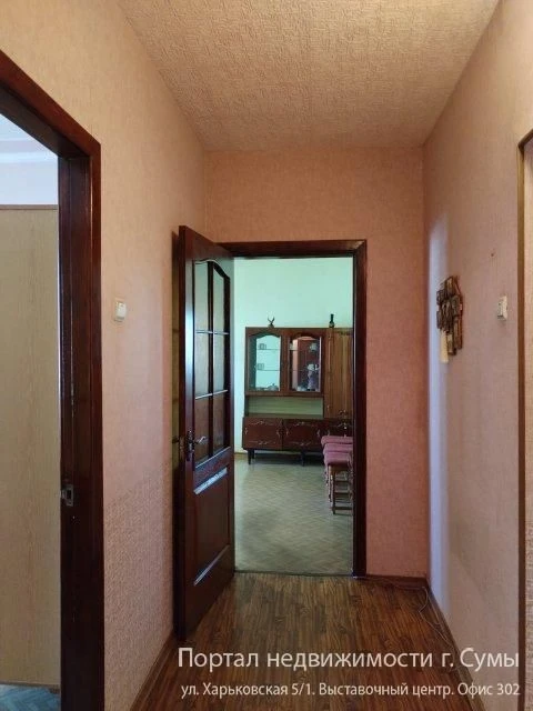 Продам 2 к. квартиру на Г. Крут, 70