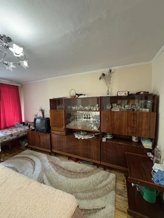 Продаж чешки  р-н “Sportlife”