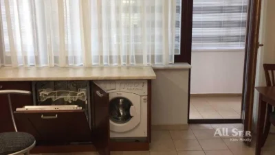 Оренда 4к квартири в Києві, Печерський р-н, Кропивницького в