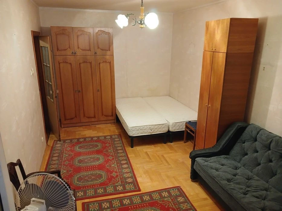 1кім. кв. вул. Драгоманова 14 (Позняки)