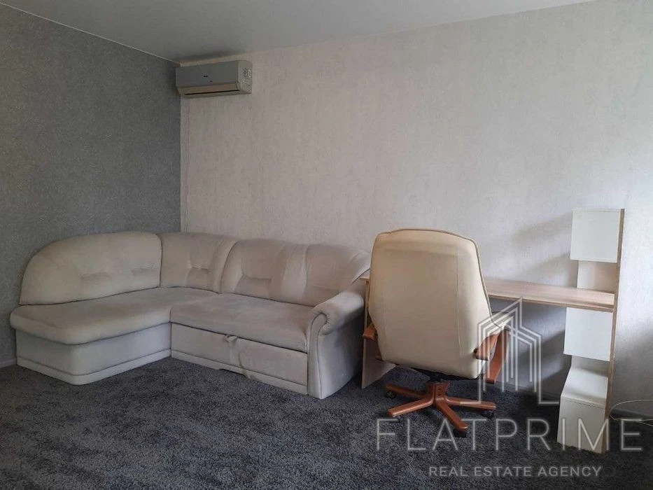 Оренда 1к кв вул. Чмелів Яр, Шевченківський р-н, ст. м Лук"я