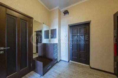 Жк Панорама на Печерську, Евгена Коновальця 44А