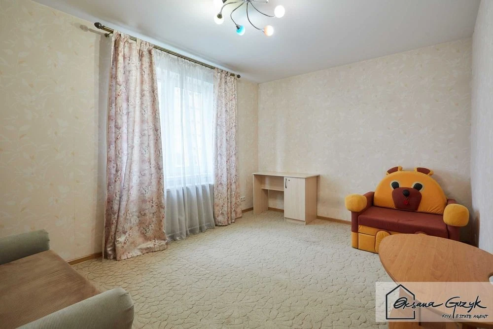 ОРЕНДА 4-кім. квартири 97 м², ДАРНИЦЬКИЙ бульвар, 10-А парк