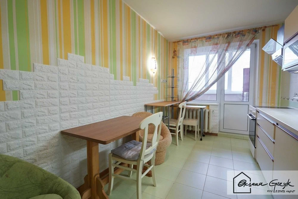 ОРЕНДА 4-кім. квартири 97 м², ДАРНИЦЬКИЙ бульвар, 10-А парк