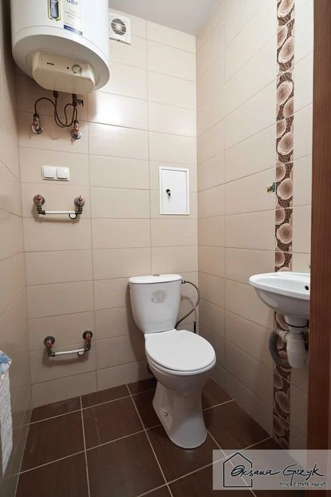 ОРЕНДА 4-кім. квартири 97 м², ДАРНИЦЬКИЙ бульвар, 10-А парк