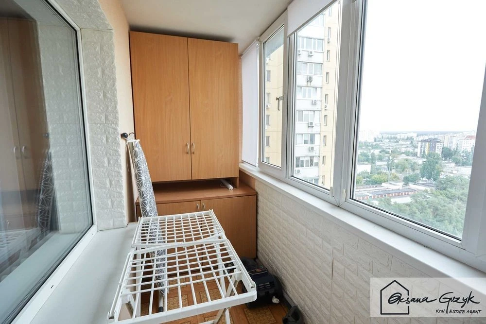 ОРЕНДА 4-кім. квартири 97 м², ДАРНИЦЬКИЙ бульвар, 10-А парк