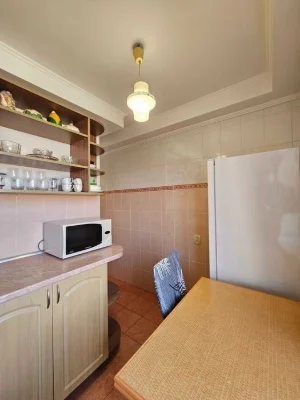 Оренда трикімнатної квартири 65m2 Оболонський пр-т |м| Оболо