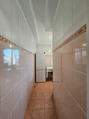 Оренда трикімнатної квартири 65m2 Оболонський пр-т |м| Оболо
