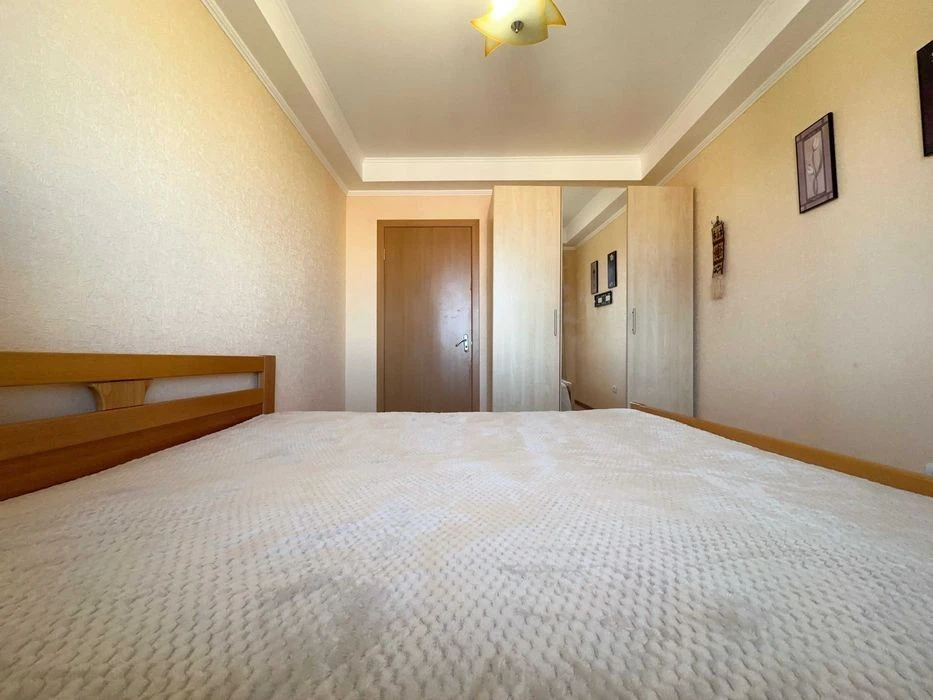 Оренда трикімнатної квартири 65m2 Оболонський пр-т |м| Оболо