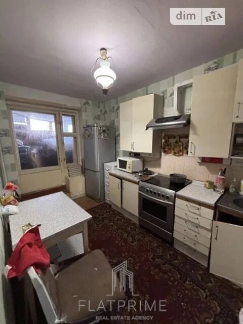 Продаж 3к квартири 77 кв. м на вул. Антоновича 88 • ID 34791