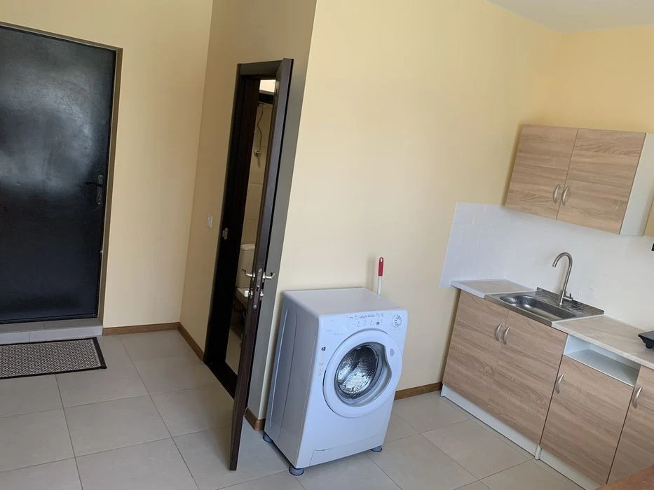 1-room apartment for sale 40 sq. m. in Darnytskyi district