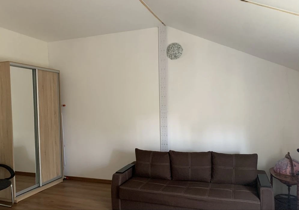 1-room apartment for sale 40 sq. m. in Darnytskyi district