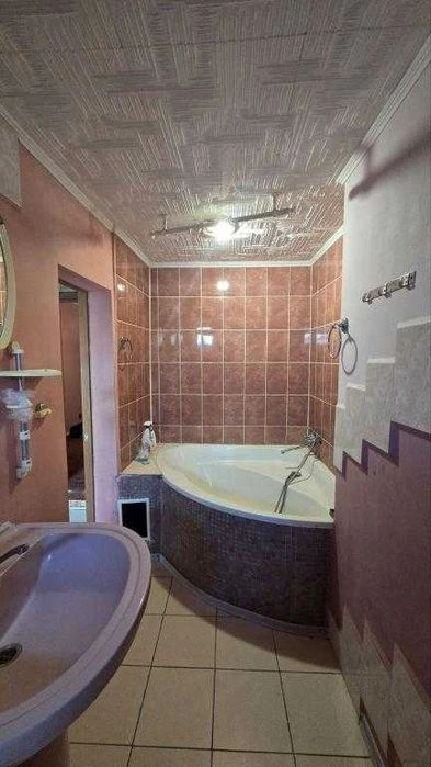 У продажу частина будинку на Климівці