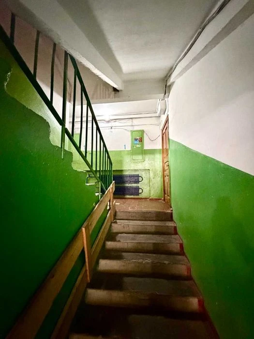 4-комнатная квартира в кирпичном доме, Десантный бульвар
