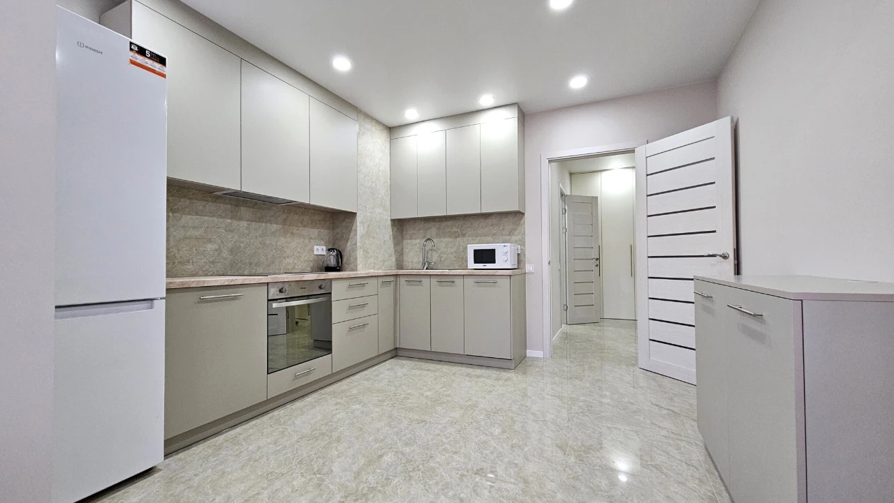 Аренда 2-комнатной квартиры 79 м², Балтийский пер., 1