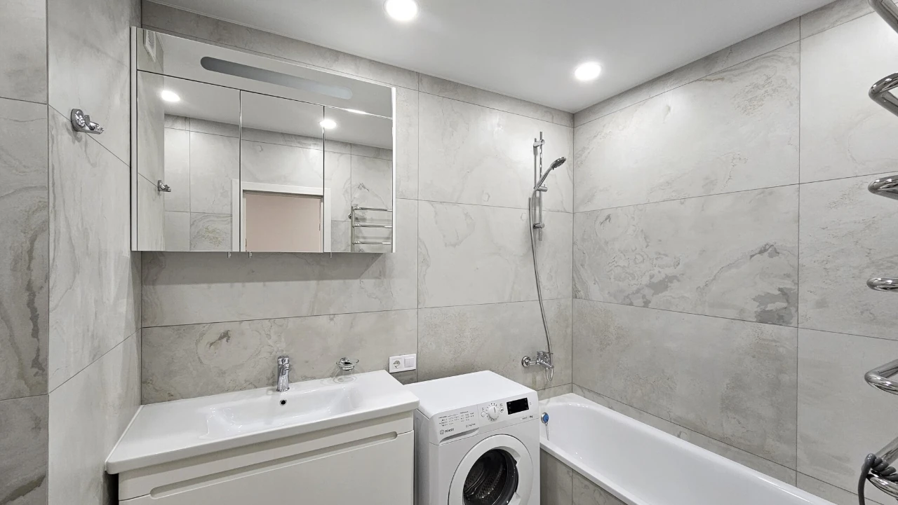 Аренда 2-комнатной квартиры 79 м², Балтийский пер., 1