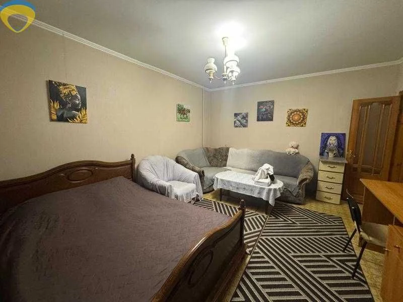 Продам 2-кімнатну квартиру на Таїрова — 55 м², два балкони,