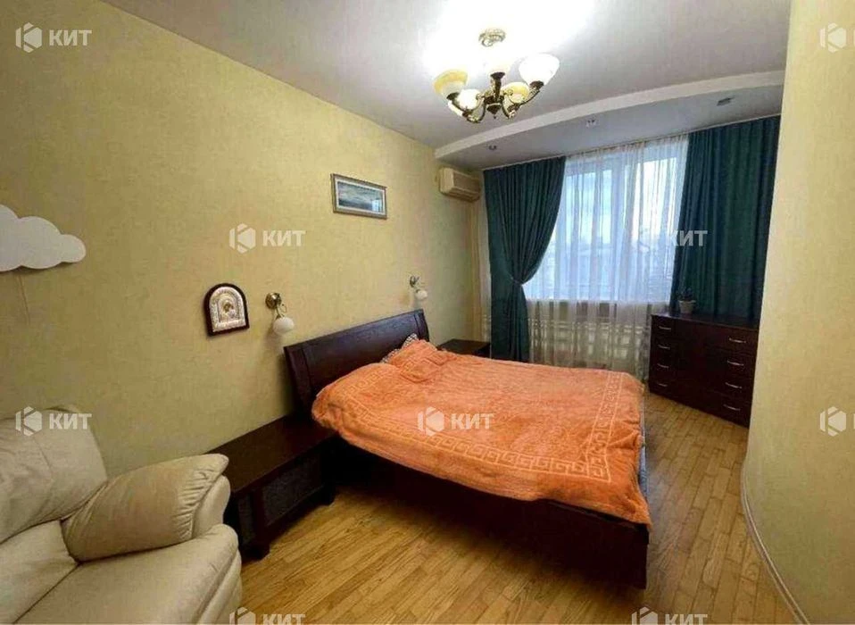 2к. 58м2 Центр (м. Площадь Конституции, Армянский пер. 1/3)