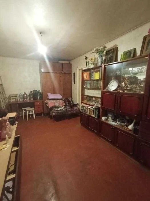 Продам 2 квартиру центр Баварии, поликлиника