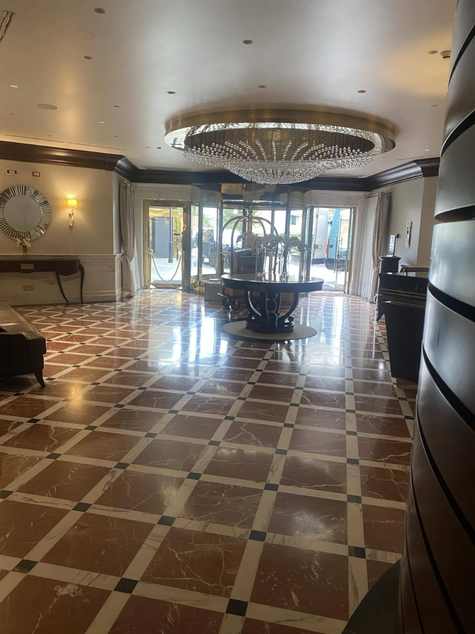 Sale of a 3-room apartment of 255.42 m², Obolonsky avenue, 2