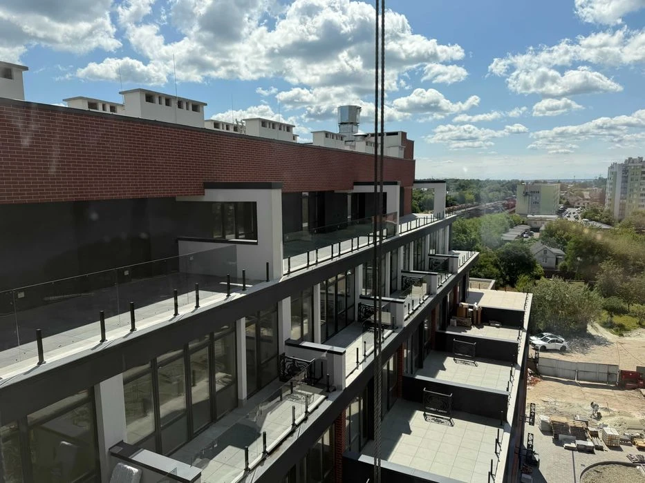 Продаж апартаментів 38 м2 Auroom Solar Соняшникова 32