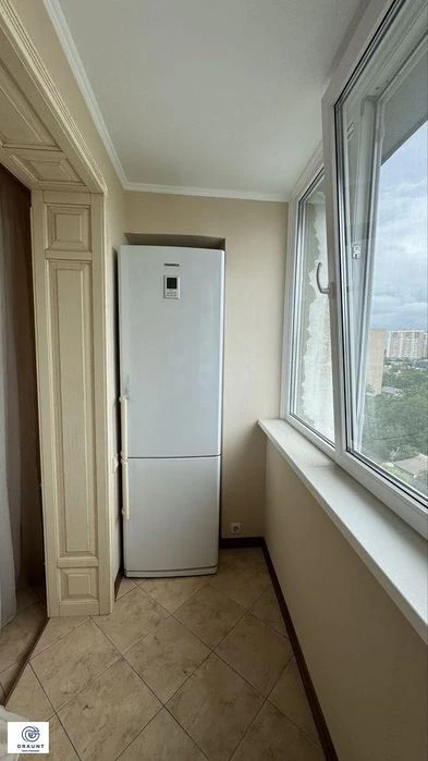 Продам 3 комнатную квартиру