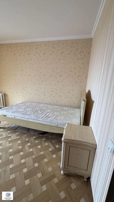 Продам 3 комнатную квартиру