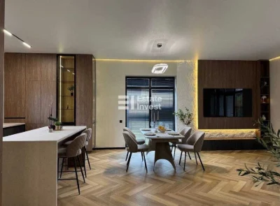 Продаж затишного будинку 140 м² на Осокорках, Стильний ремон