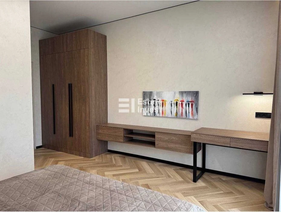 Продаж затишного будинку 140 м² на Осокорках, Стильний ремон
