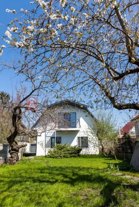 Продам дом , кирпич , правый берег, торг  120 000$