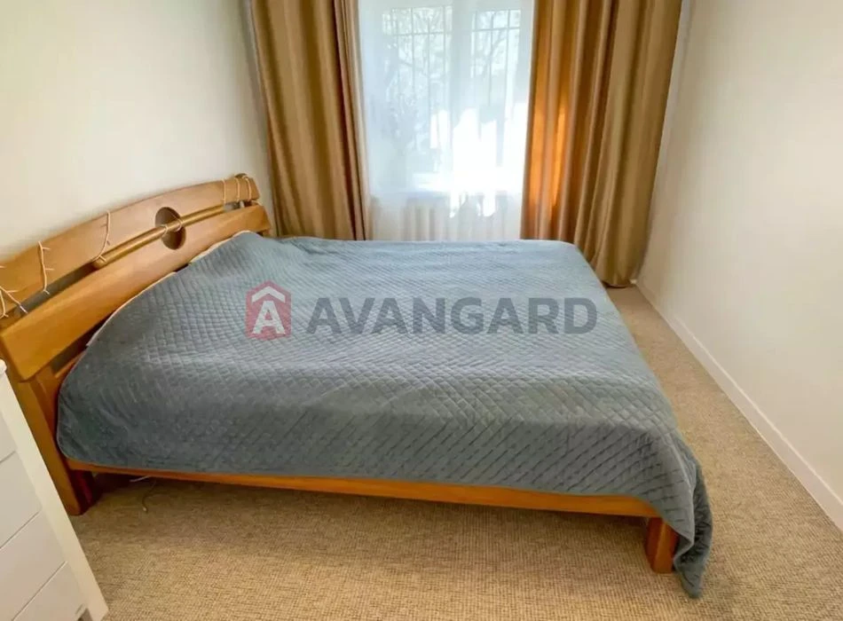 Продам дом , кирпич , правый берег, торг  120 000$