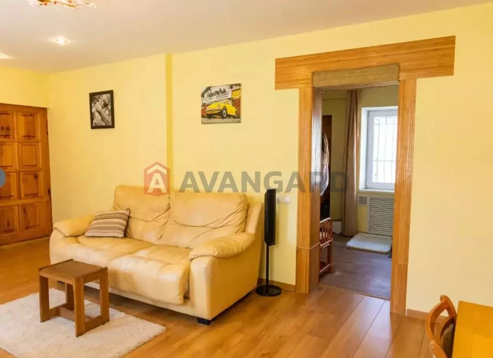 Продам дом , кирпич , правый берег, торг  120 000$