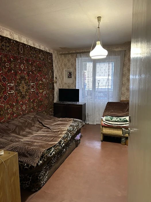 Продаж 3-к квартири по вул. Михайлівська