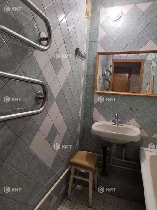 2к. 52м2, Центр (м. Ярослава Мудрого, ул. Григория Совороды