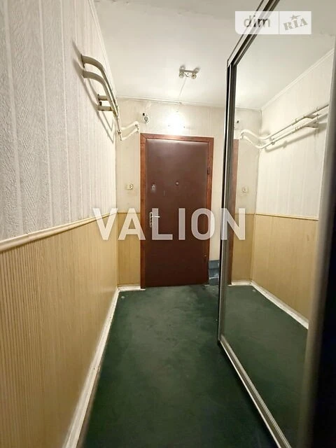 Sale of 2-room apartment 55 sq. m. on Mostytska Street 12, apt. 52 • I