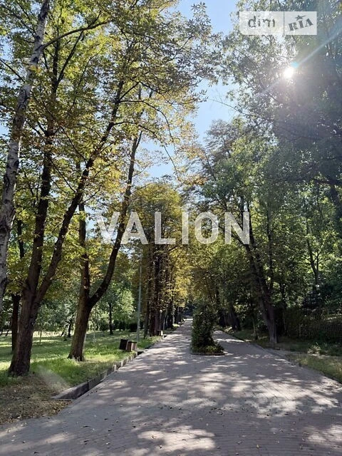 Sale of 2-room apartment 55 sq. m. on Mostytska Street 12, apt. 52 • I
