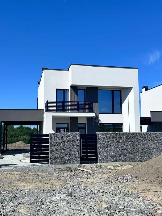 Продаж 2-х пов. будинку р-н Краснодонців